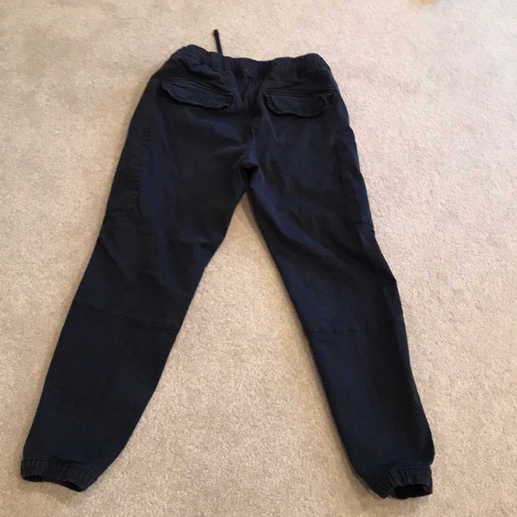 Abercrombie and Fitch jogger for men - Picture 2 of 2